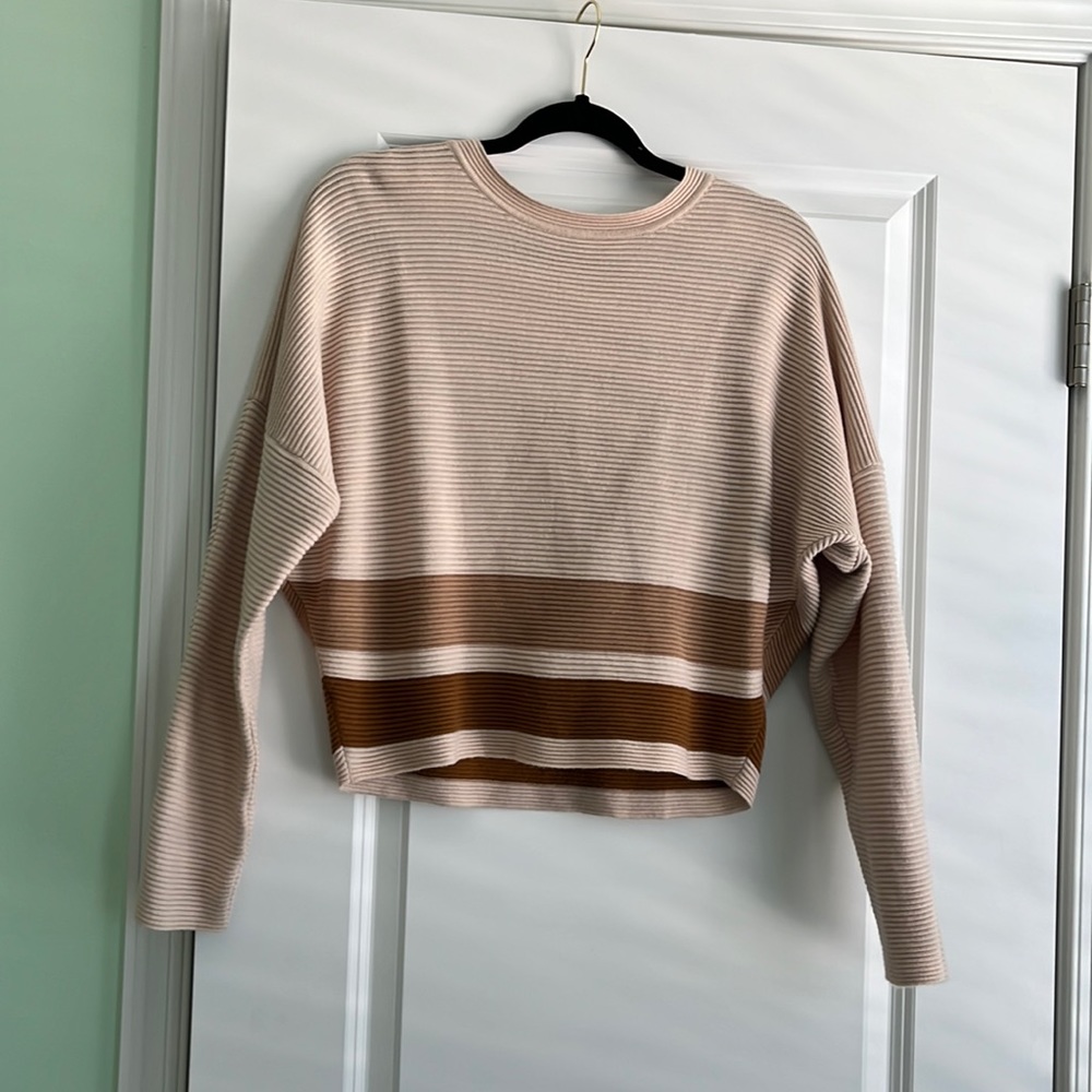 Tan ribbed sweater